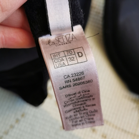 Black La Senza Bra - Picture 4 of 4